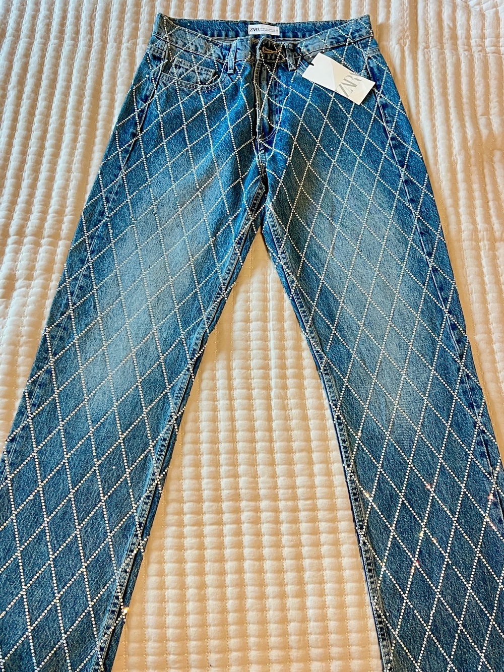 Zara Blue Denim Jeans with White Diamond Stud Pattern - Picture 2 of 5